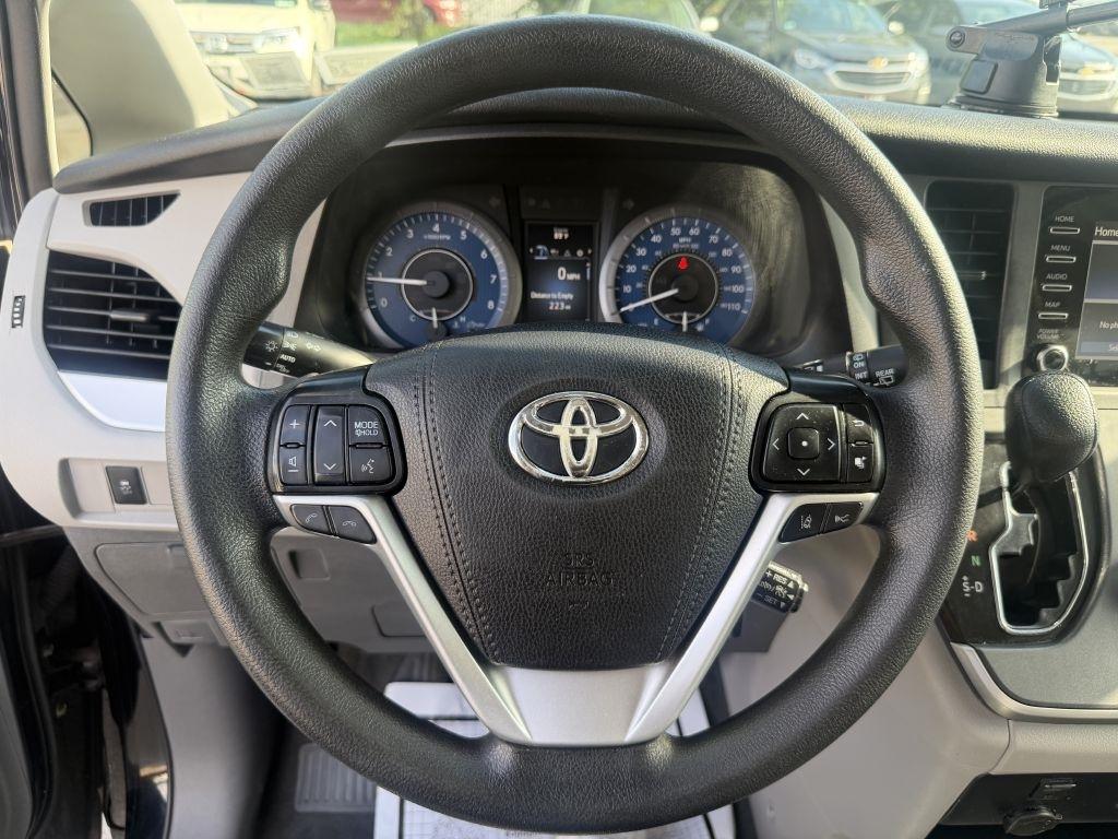 Toyota Sienna L 7-Passenger 2020
