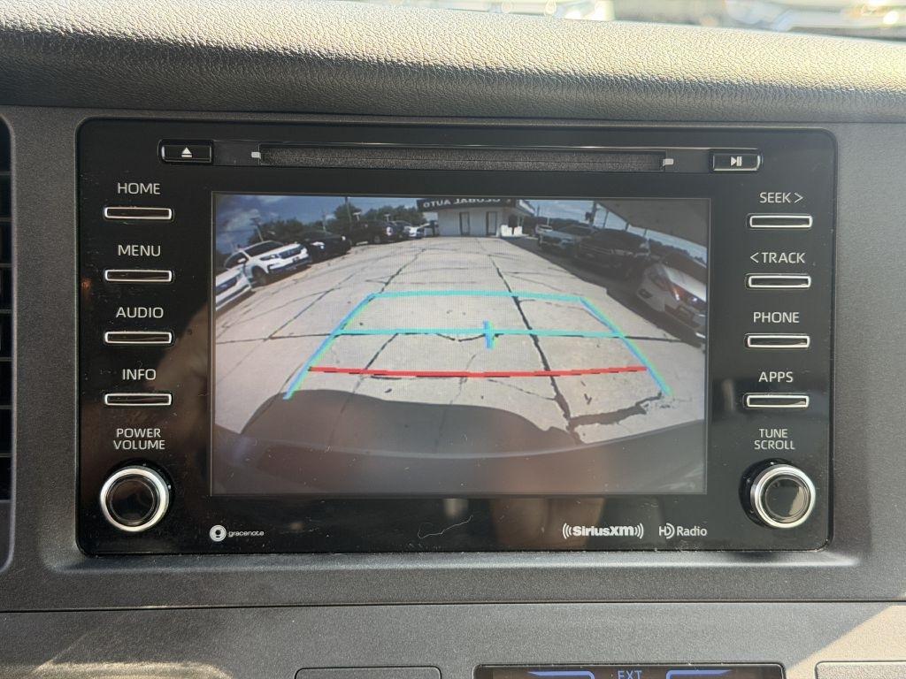 Toyota Sienna LE 8-Passenger 2018