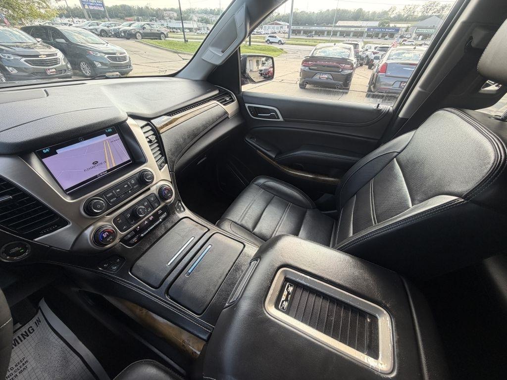 GMC Yukon XL Denali 4WD 2017