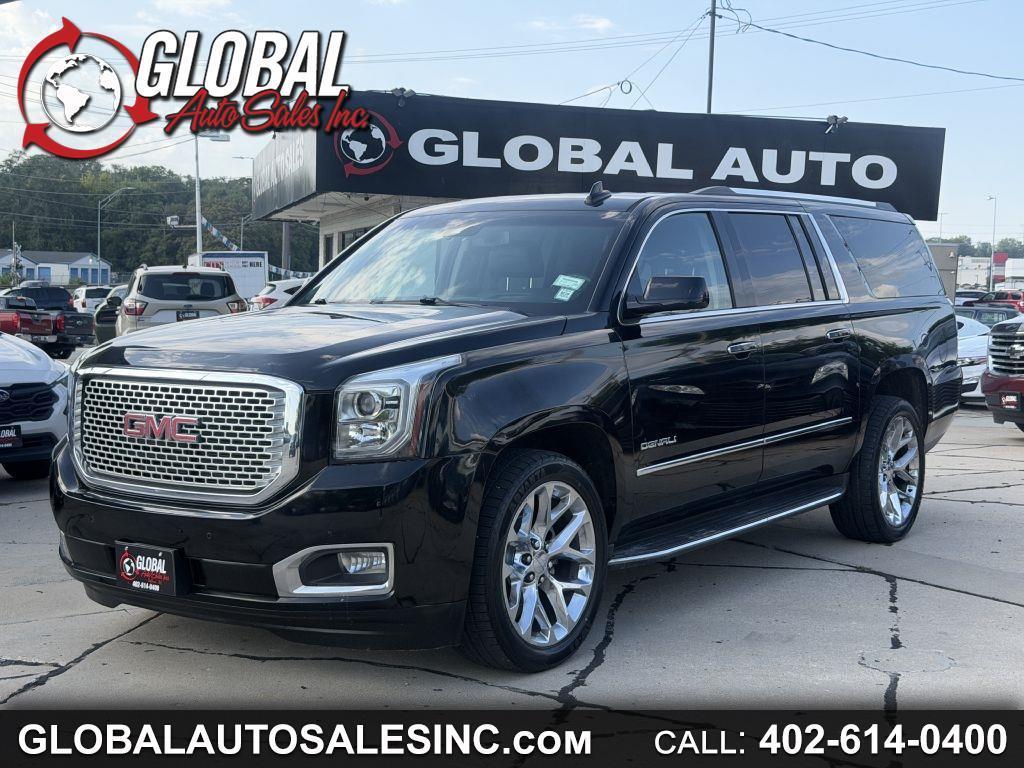GMC Yukon XL Denali 4WD 2017