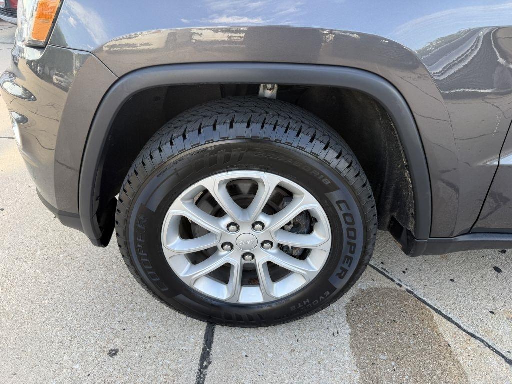 Jeep Grand Cherokee Laredo E 4WD 2021
