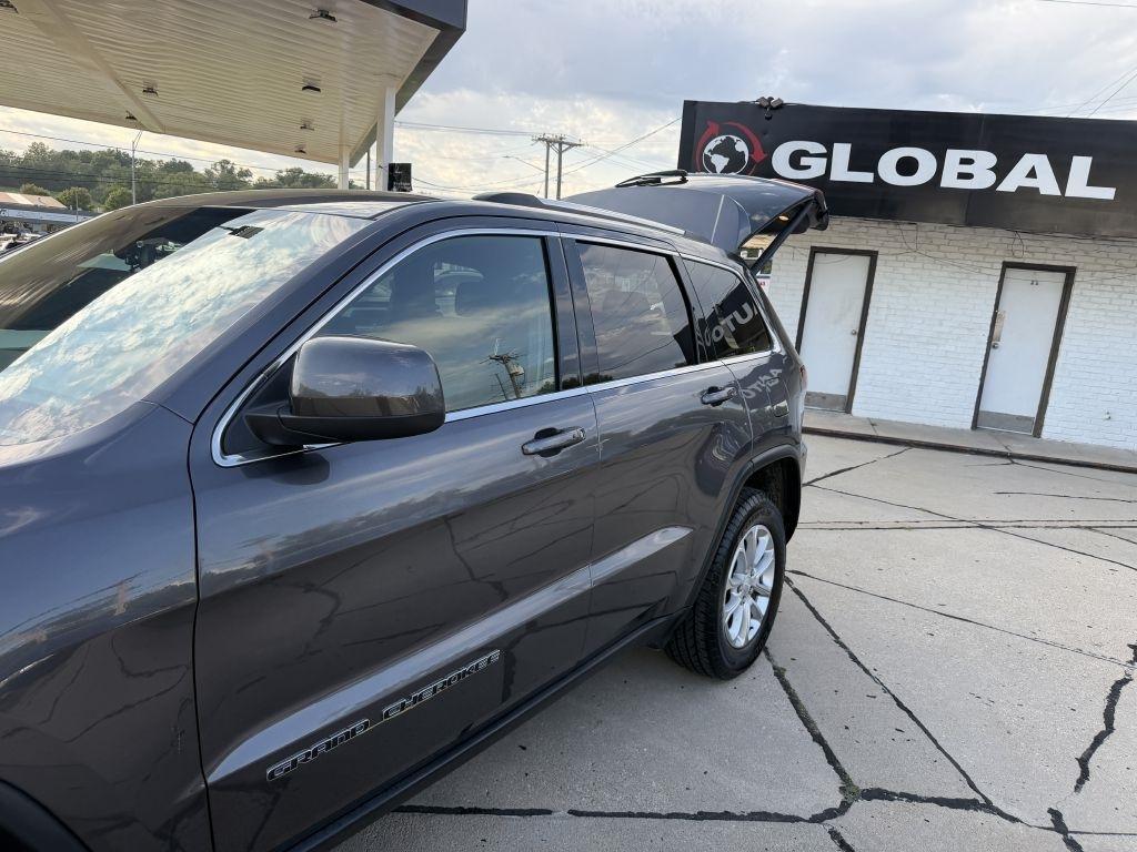 Jeep Grand Cherokee Laredo E 4WD 2021