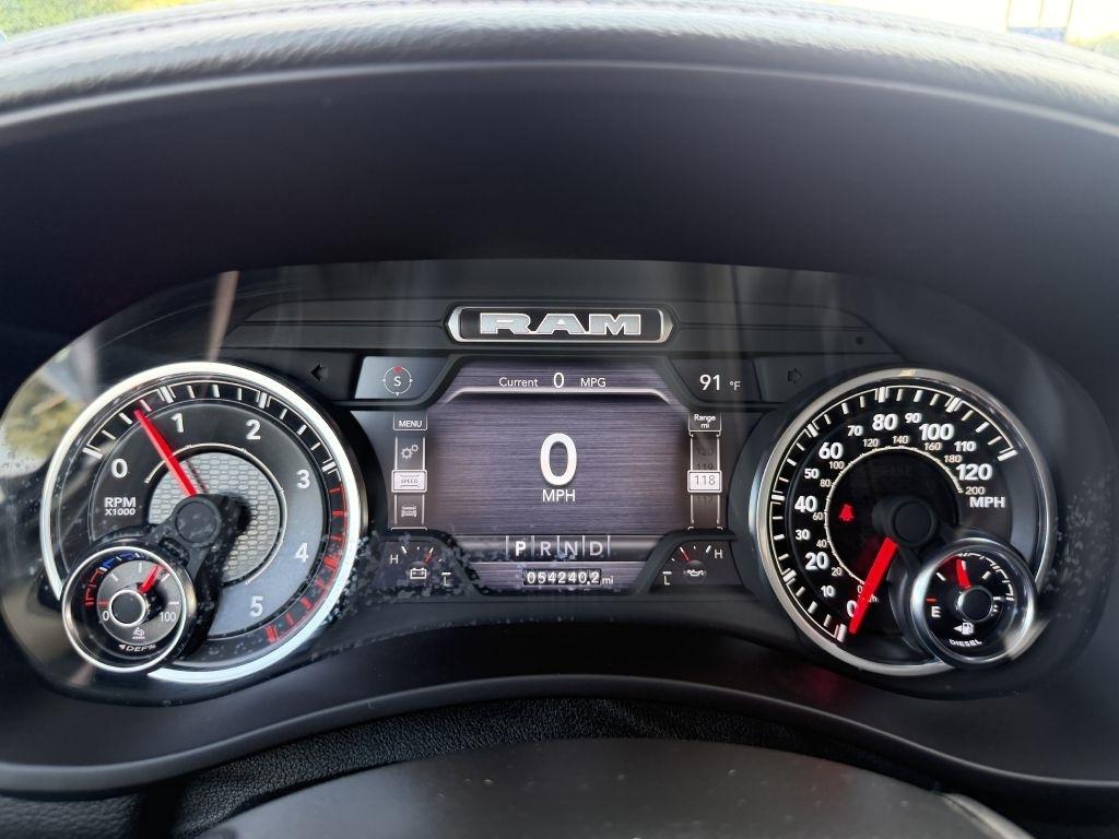 RAM 2500 Laramie Crew Cab SWB 4WD 2024