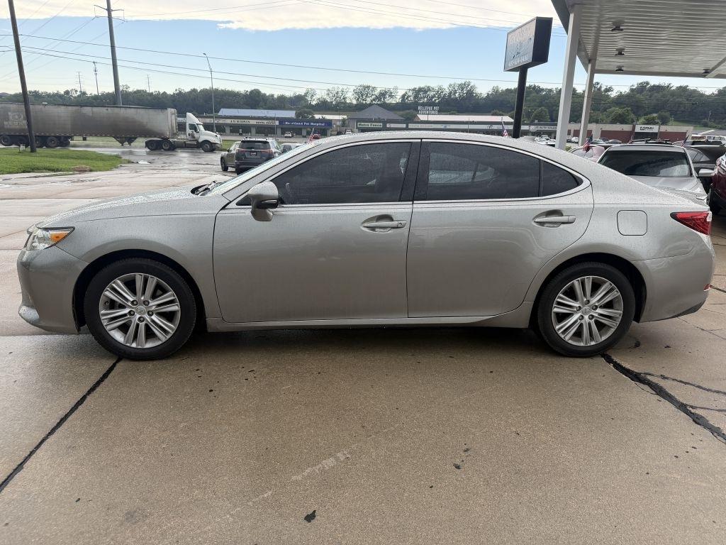 Lexus ES 350 Sedan 2015