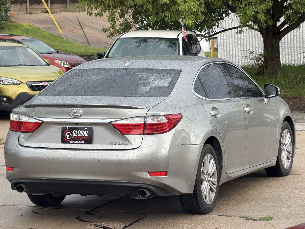 Lexus ES 350 Sedan 2015