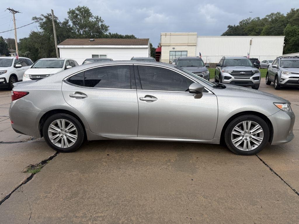 Lexus ES 350 Sedan 2015