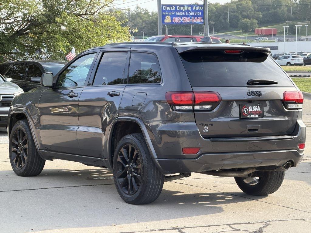 Jeep Grand Cherokee Laredo 4WD 2018