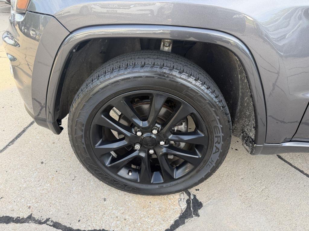 Jeep Grand Cherokee Laredo 4WD 2018