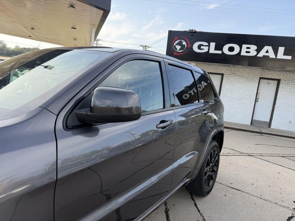 Jeep Grand Cherokee Laredo 4WD 2018