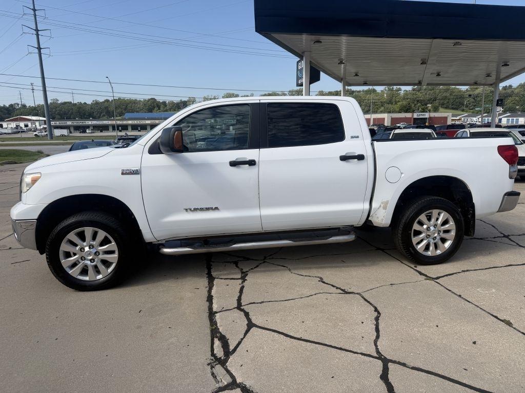 Toyota Tundra SR5 CrewMax 5.7L 4WD 2008