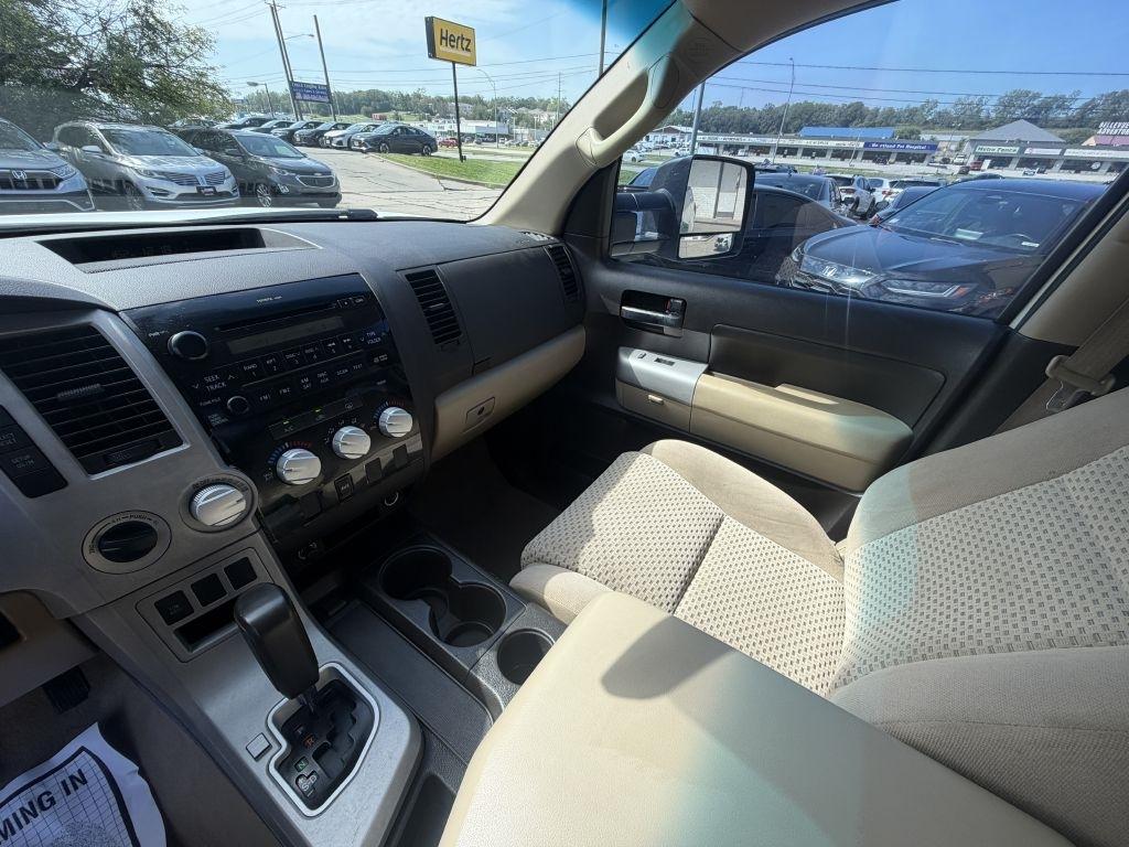 Toyota Tundra SR5 CrewMax 5.7L 4WD 2008