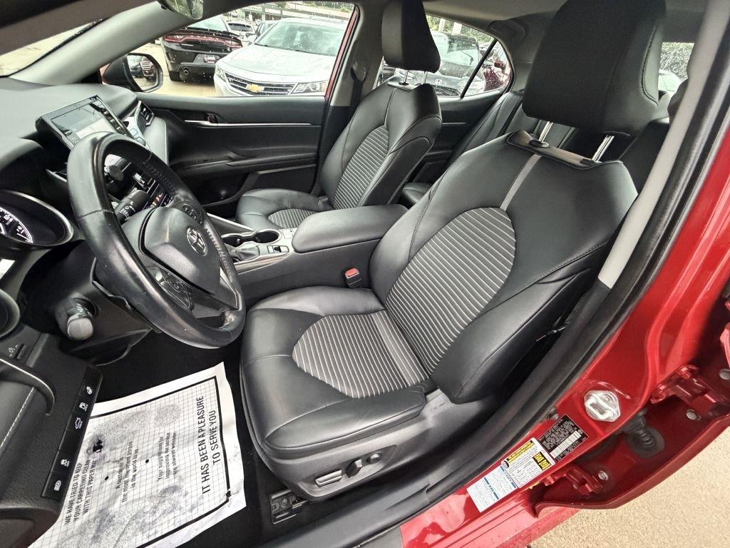 Toyota Camry SE Nightshade Edition AWD 2021