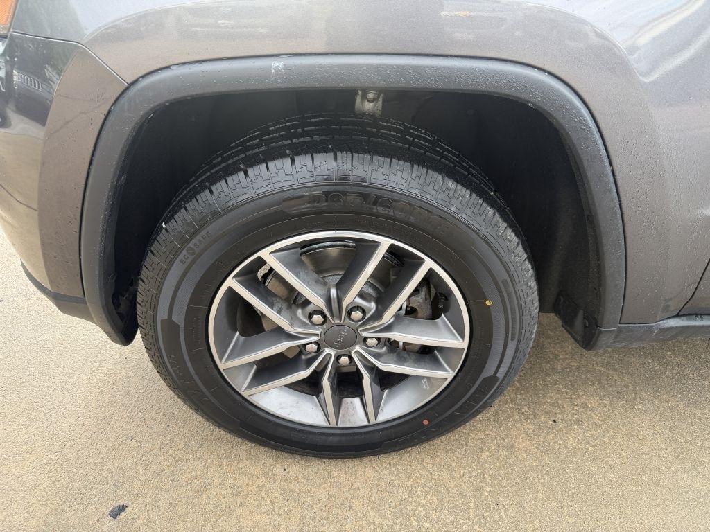 Jeep Grand Cherokee Laredo 4WD 2020