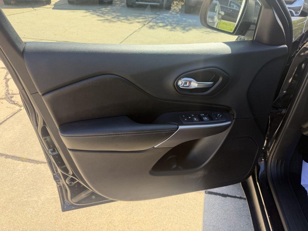 Jeep Cherokee Latitude Lux 4WD 2021