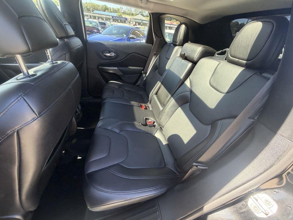 Jeep Cherokee Latitude Lux 4WD 2021