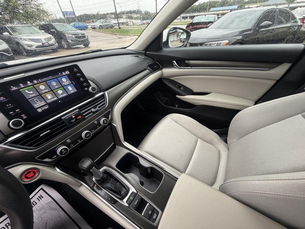 Honda Accord LX CVT 2021
