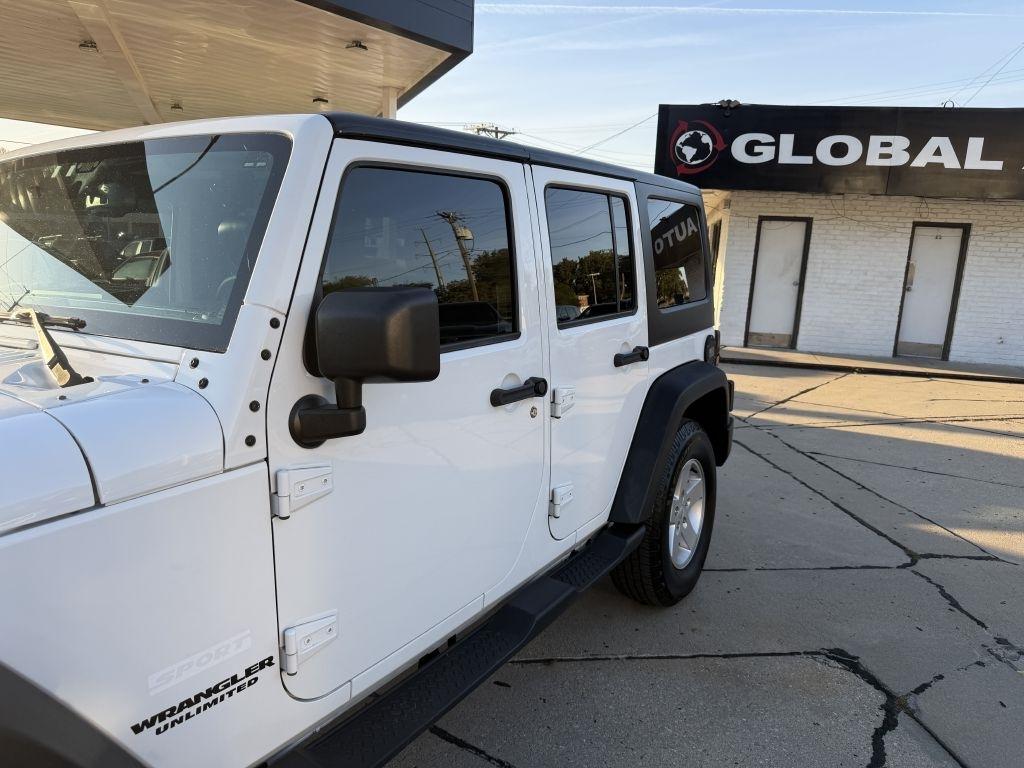 Jeep Wrangler Unlimited Sport 4WD 2017