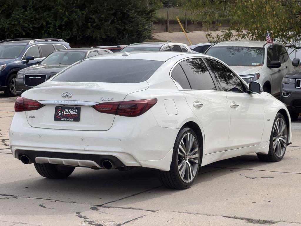 Infiniti Q50 3.0t LUXE AWD 2020