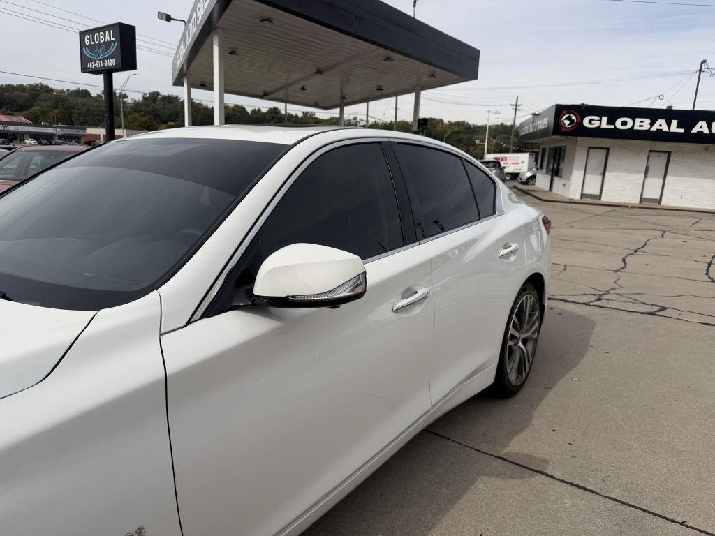 Infiniti Q50 3.0t LUXE AWD 2020