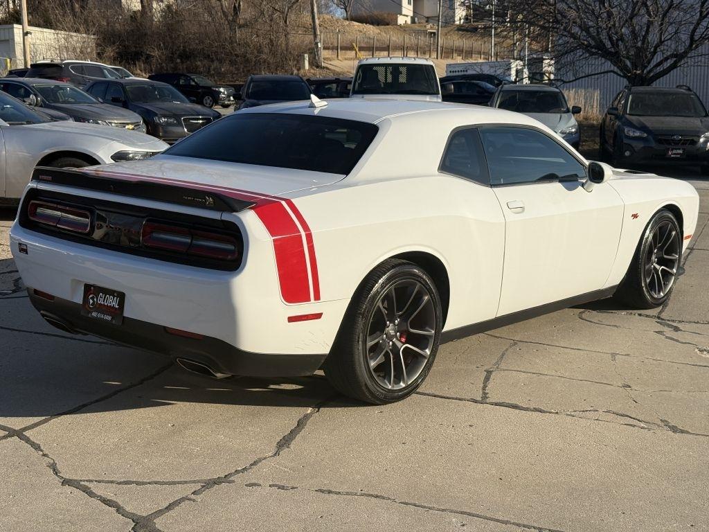 Dodge Challenger R/T SCAT Pack 2021