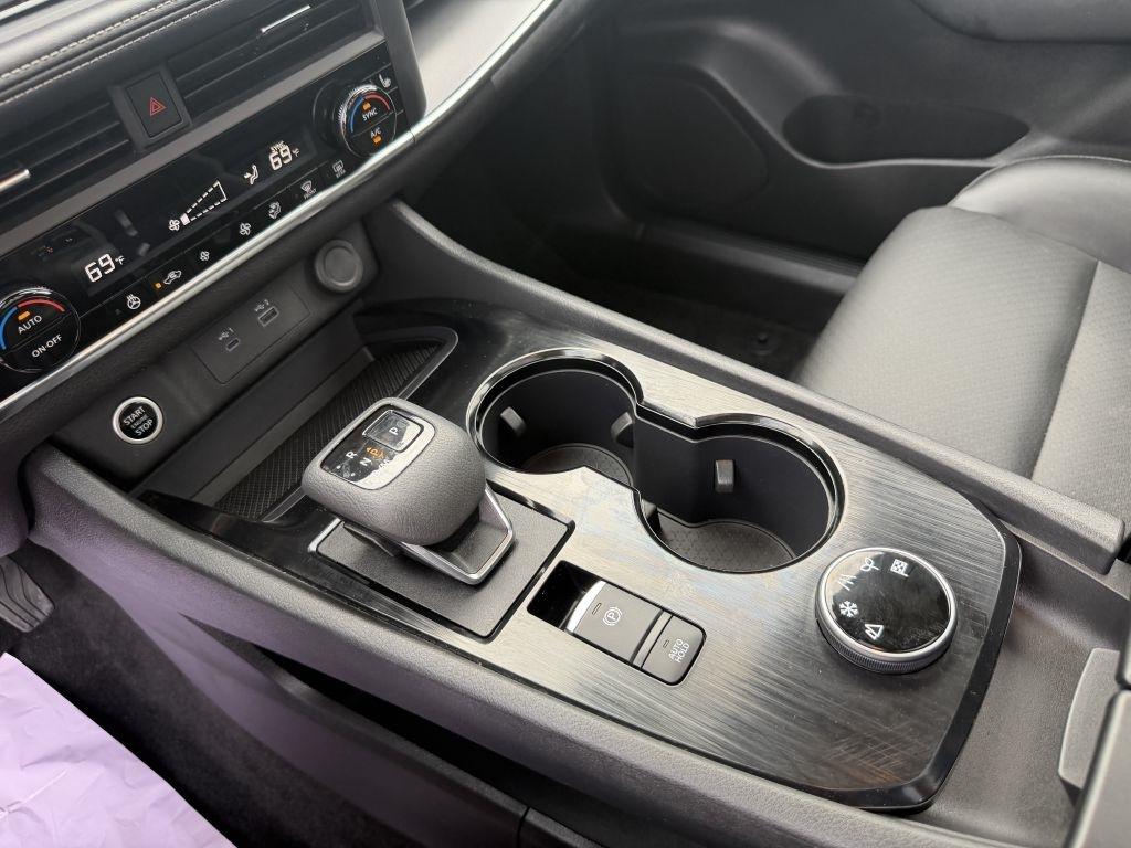 Nissan Rogue SV AWD 2023
