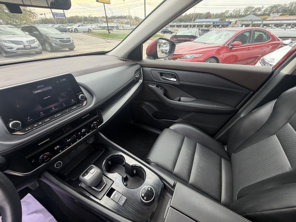 Nissan Rogue SV AWD 2023