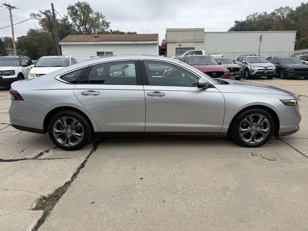 Honda Accord EX 2024