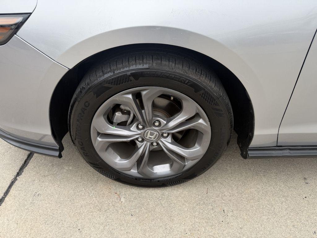 Honda Accord EX 2024
