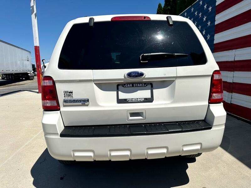 2010 Ford Escape XLT photo 8