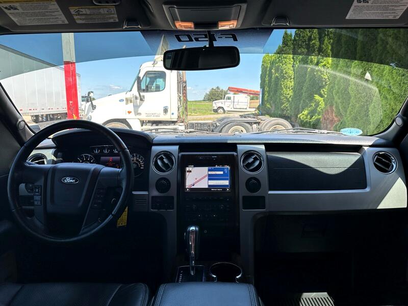 2012 Ford F-150 XLT photo 11