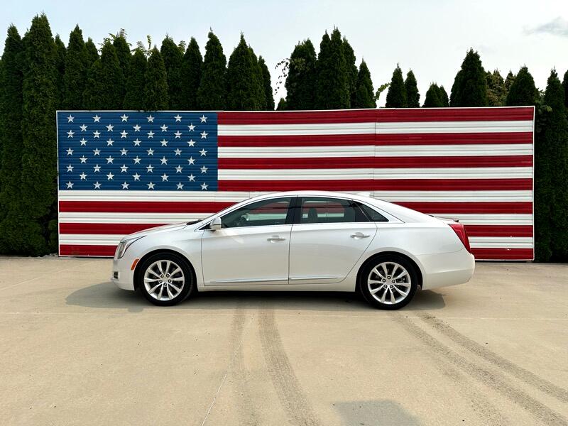 2017 Cadillac XTS Luxury photo 2