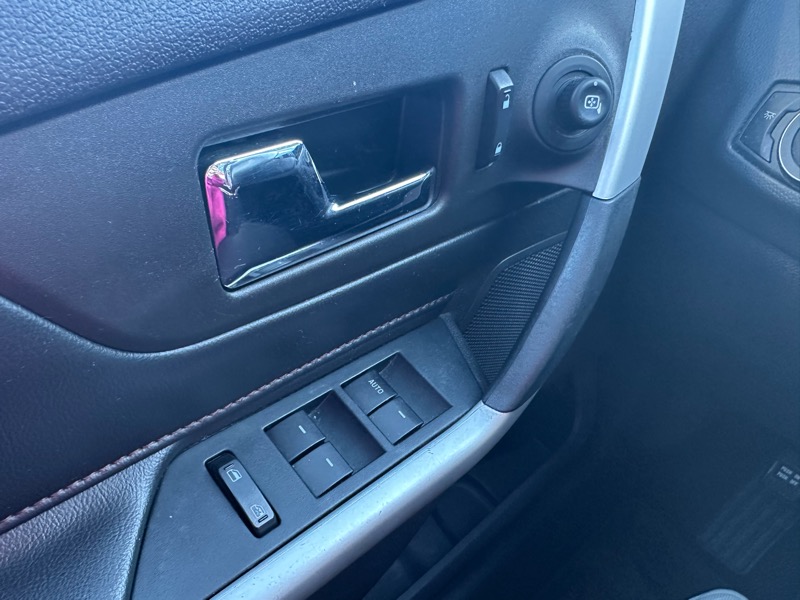 Ford Edge SEL FWD 2011 Ford Edge SEL FWD 2011