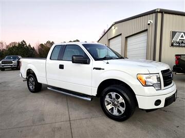 2014 Ford F-150 2WD SuperCab 145" STX