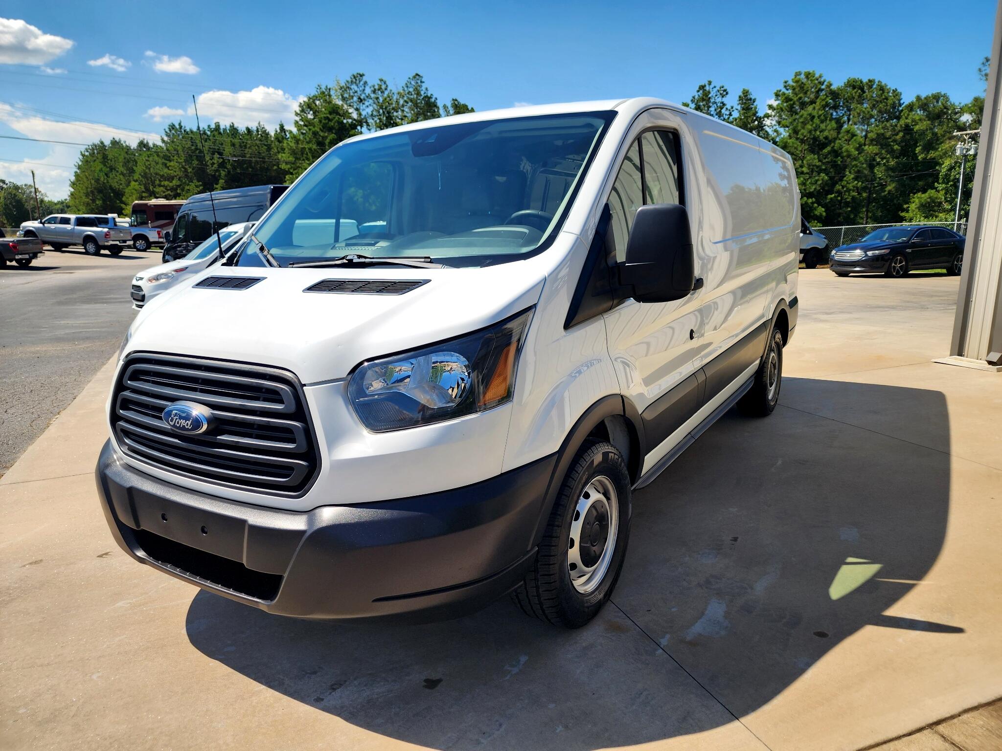 2019 Ford Transit Van photo 2