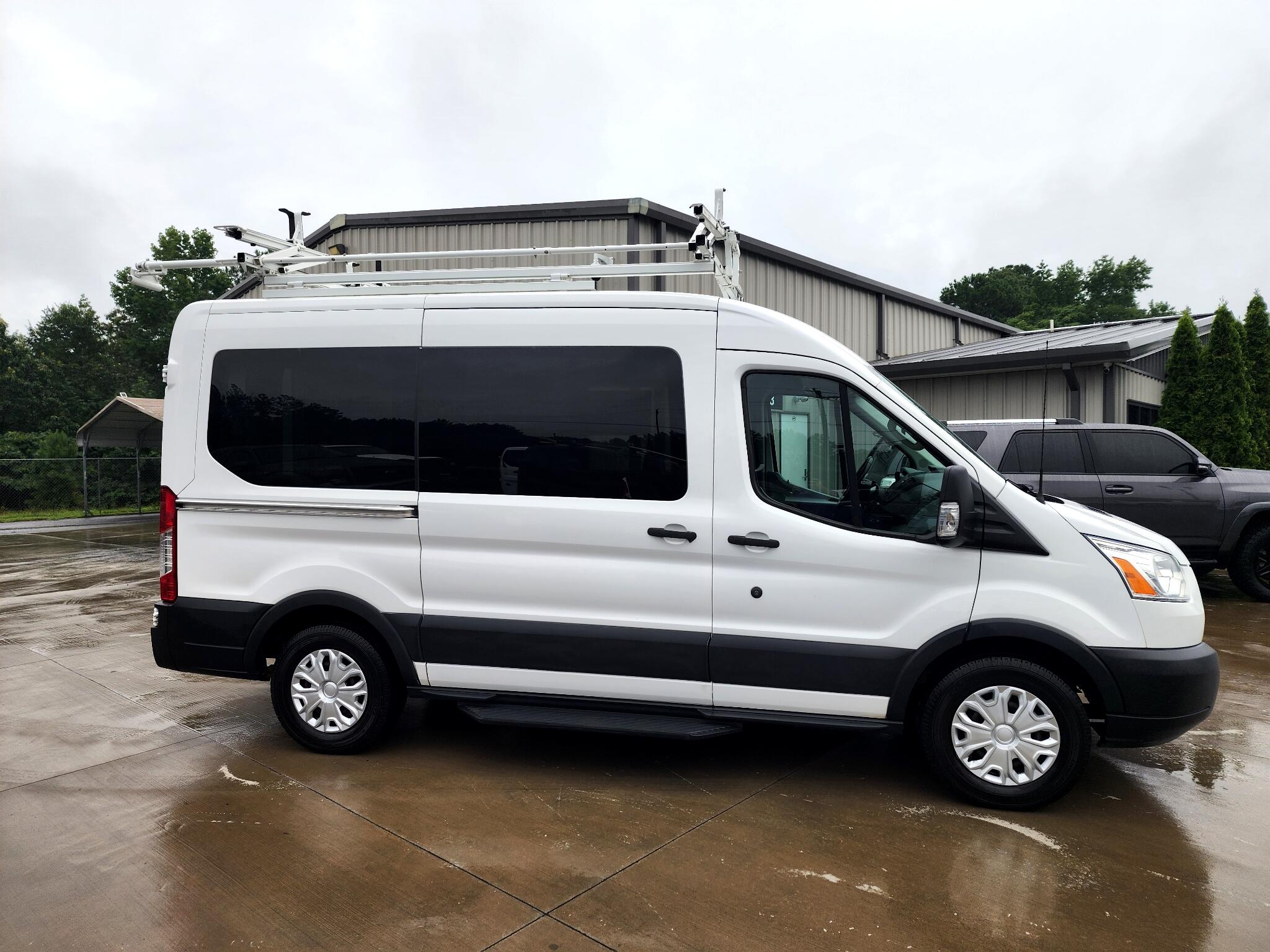 2018 Ford Transit Passenger XLT photo 5