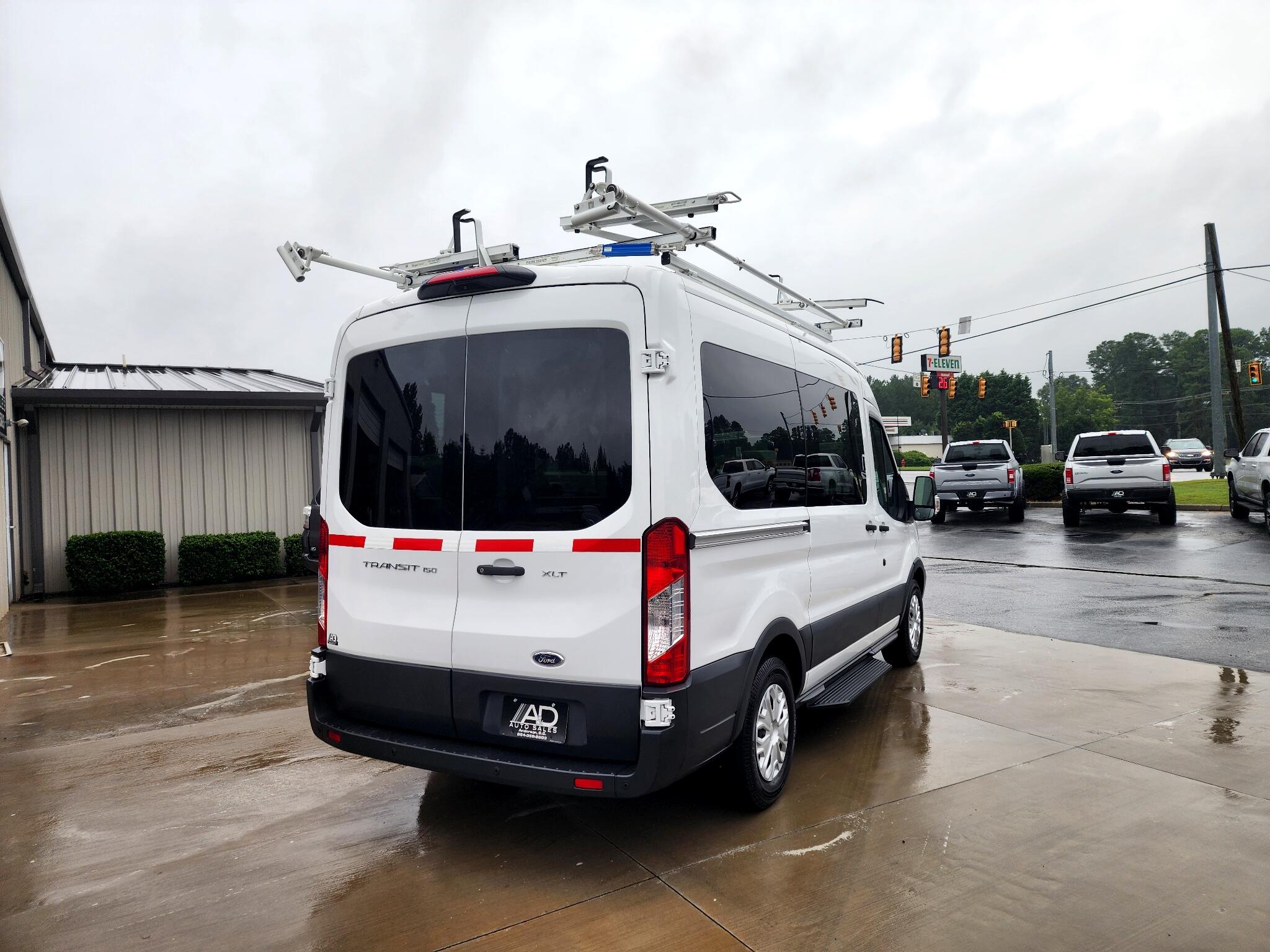 2018 Ford Transit Passenger XLT photo 7
