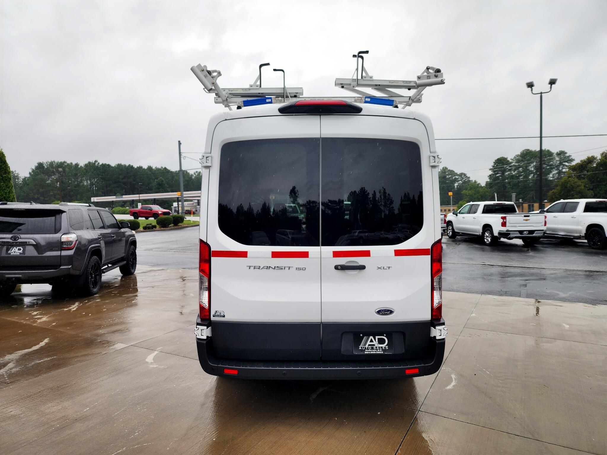 2018 Ford Transit Passenger XLT photo 8