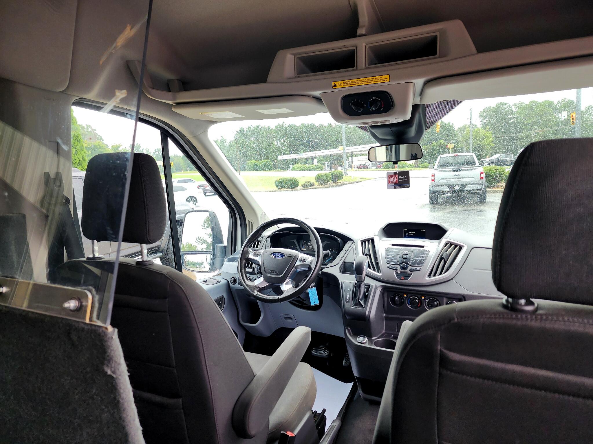 2018 Ford Transit Passenger XLT photo 11