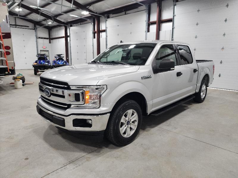 2019 Ford F-150 XLT photo 2
