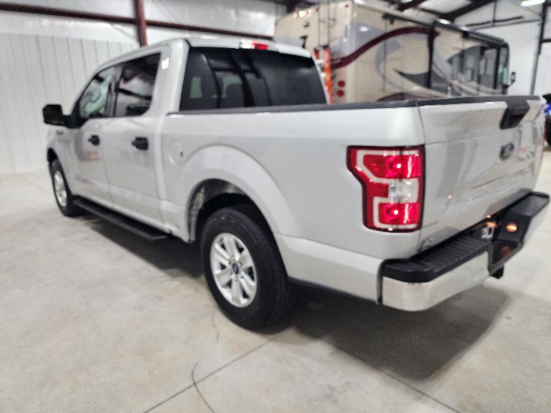 2019 Ford F-150 XLT photo 8
