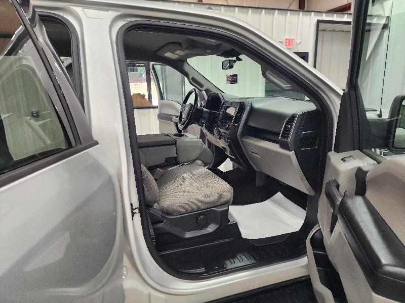 2019 Ford F-150 XLT photo 11