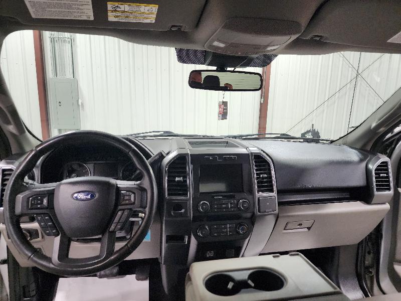 2019 Ford F-150 XLT photo 13