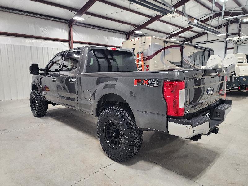 Ford Super Duty F-250 SRW 4WD Crew Cab 172" XLT 2019