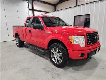 2014 Ford F-150 4WD SuperCab 133" STX