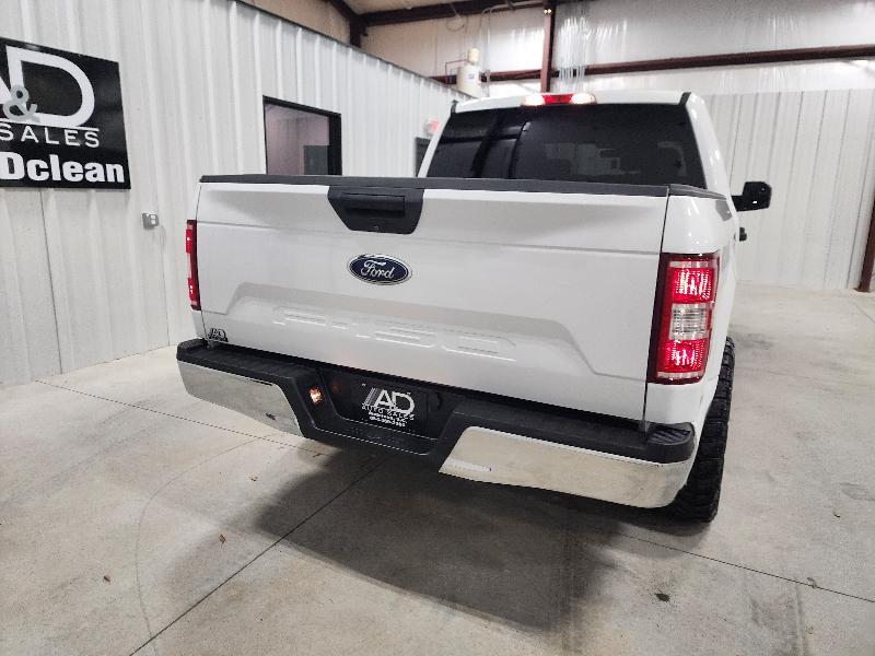 Ford F-150 4WD SuperCrew 145" XLT 2018