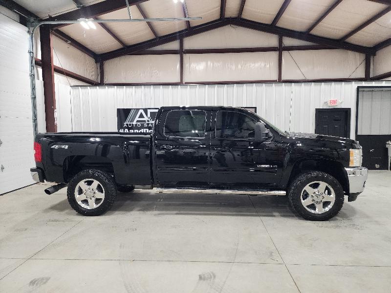 Chevrolet Silverado 2500HD 4WD Crew Cab 153.7" LTZ 2011