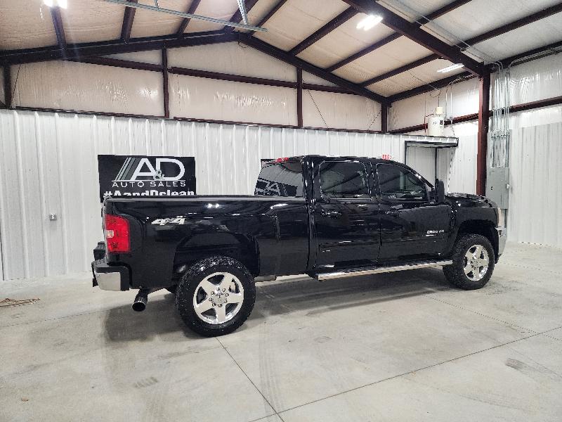 Chevrolet Silverado 2500HD 4WD Crew Cab 153.7" LTZ 2011