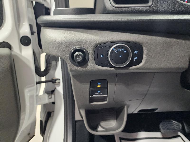 Ford Transit Passenger Wagon T-350 148" Low Roof XLT RWD 2023