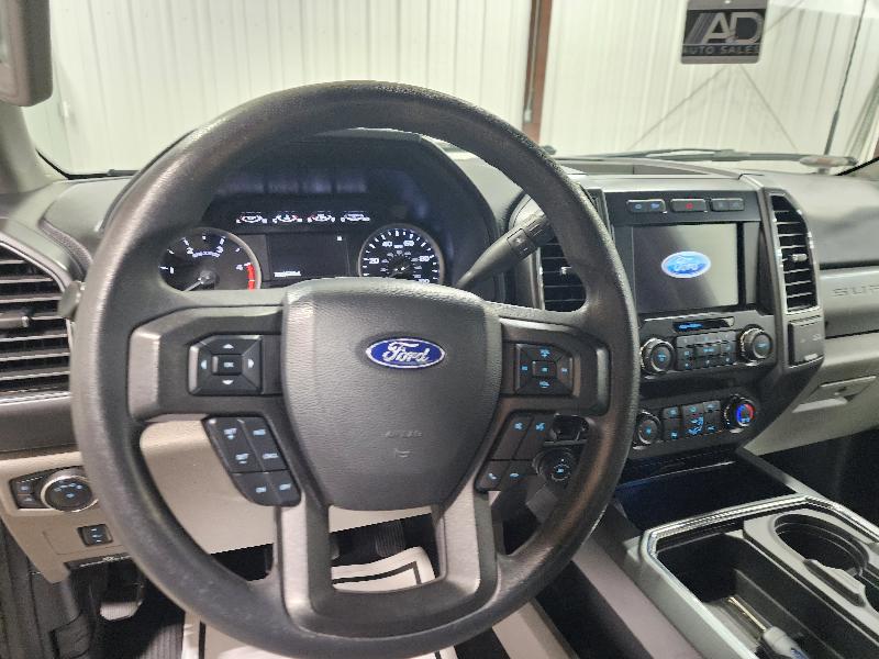 Ford Super Duty F-250 SRW XLT 4WD Crew Cab 6.75' Box 2022