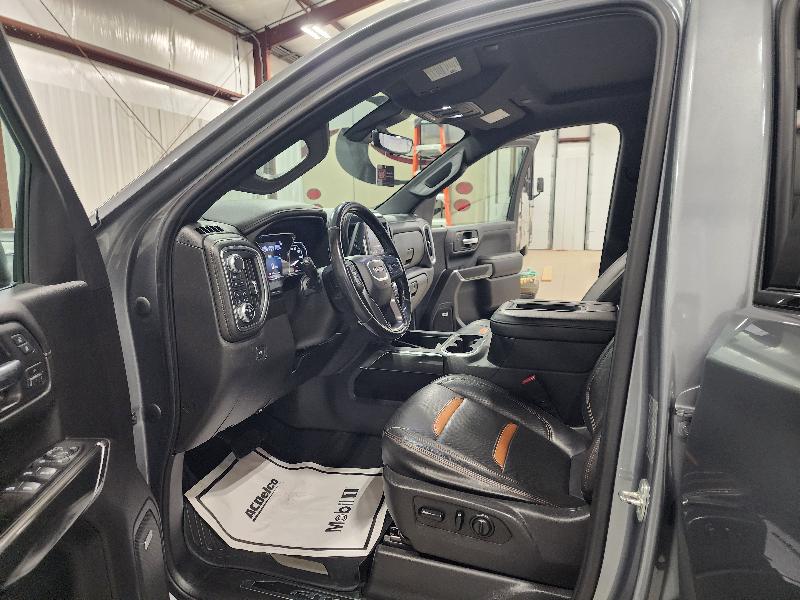 GMC Sierra 1500 4WD Crew Cab 147" AT4 2019